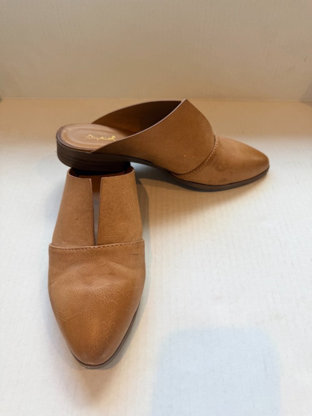 Qupid Cognac Faux Leather Pointed Toe Slip-On Mule Flats - Size 7